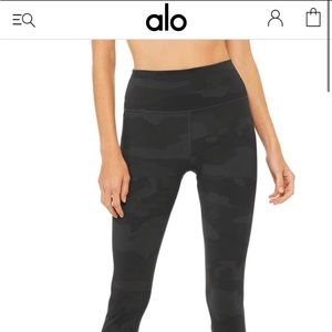 ALO vapor camo leggings
